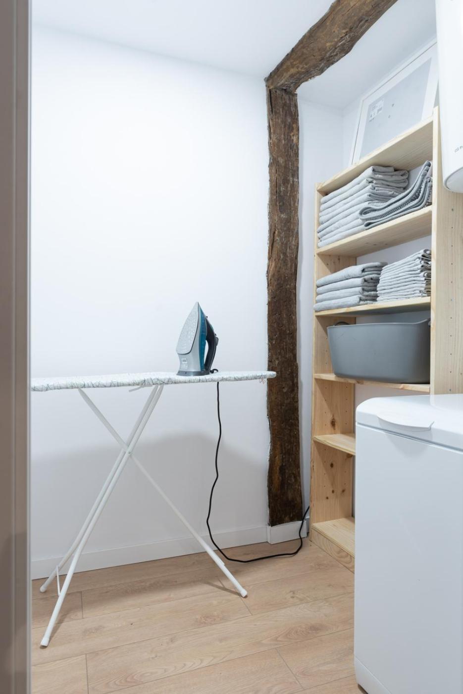 Moderno Y Comodo Apartamento En Calle Vargas Santander Esterno foto