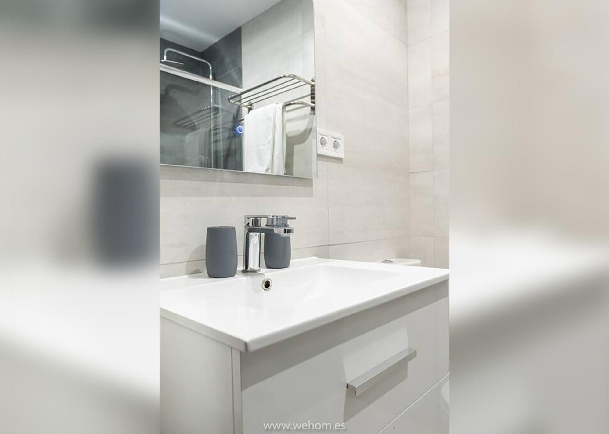 Moderno Y Comodo Apartamento En Calle Vargas Santander Esterno foto